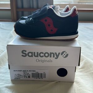 Saucony Jazz 7-1/2 baby boy navy/red with gum soles new in box